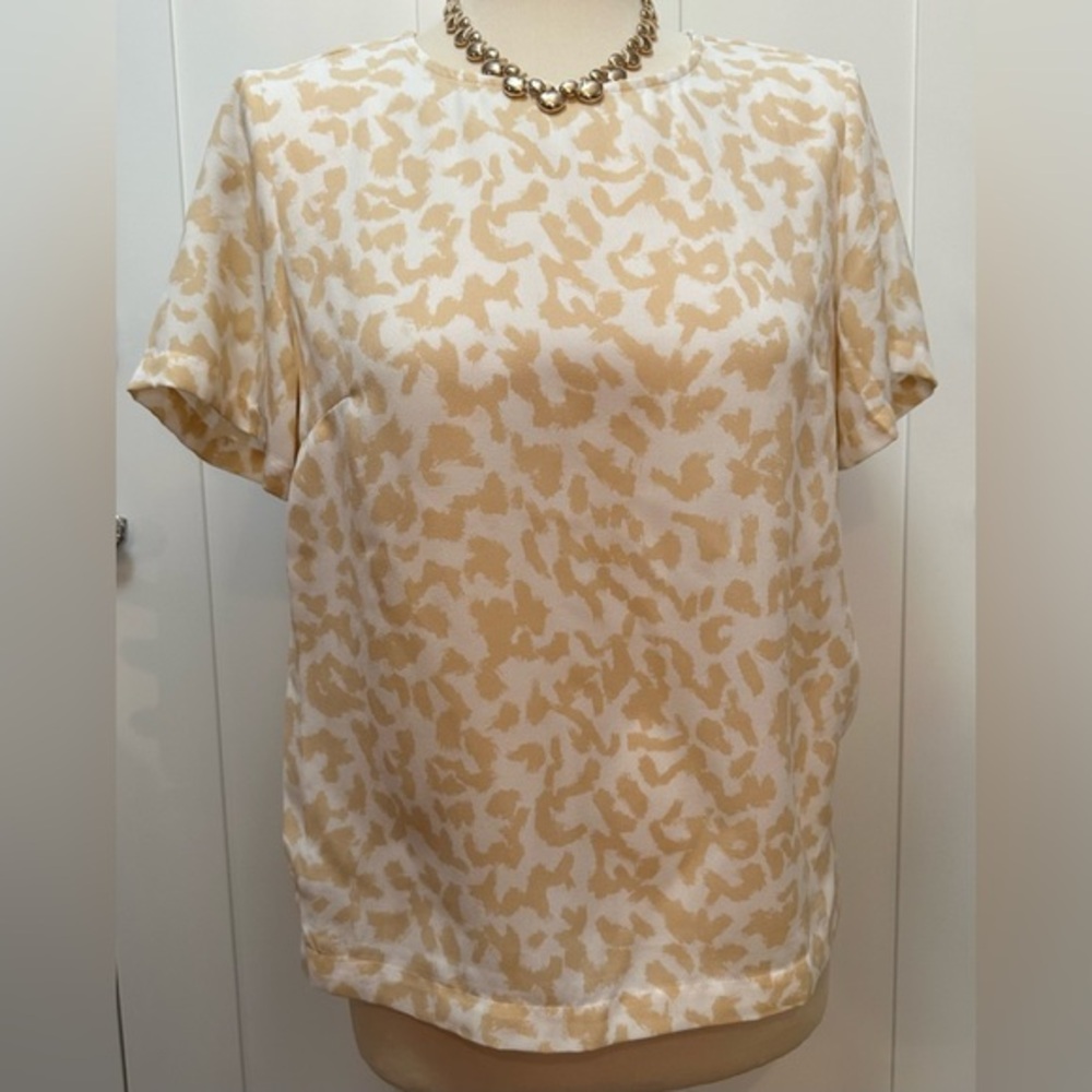 Tan & Cream Leopard Animal Print Short Sleeved Top Sz XS NEW! FIRM!
